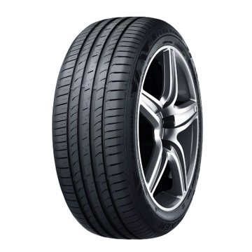 Nexen NFERA Primus QX 215/55 R17 V94