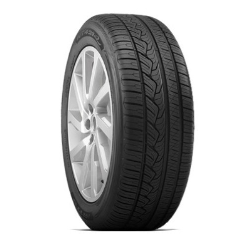 Nitto NT421Q 225/60 R18 V104