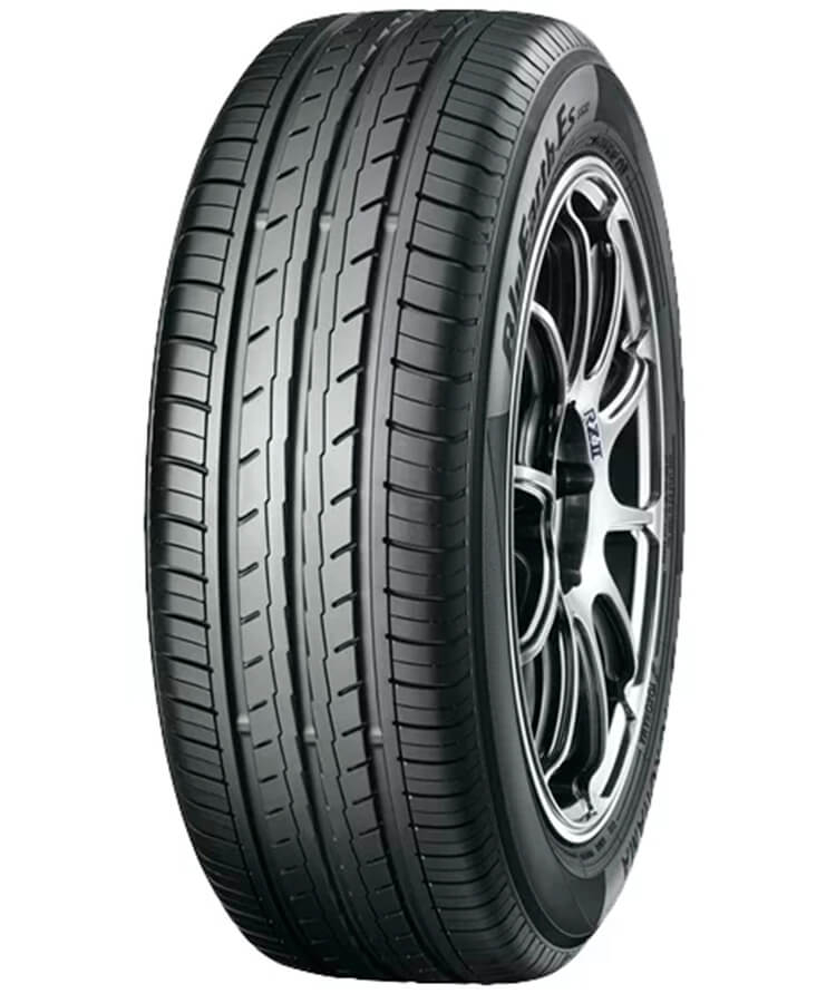Yokohama BluEarth-Es ES32 235/45 R17 V97